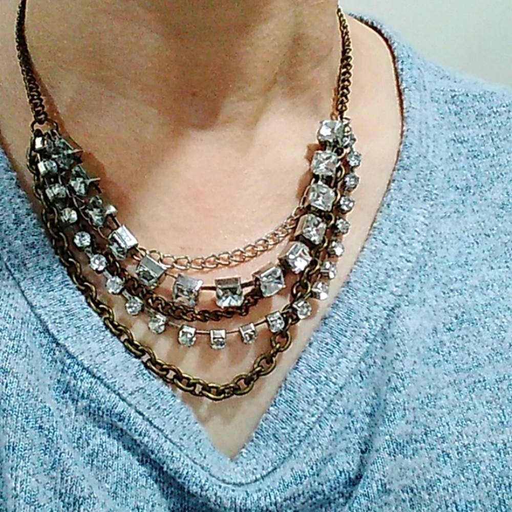 Silver necklace with stone